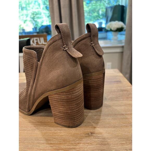 Steve Madden Booties - Size 8.5 - Picture 5 of 5